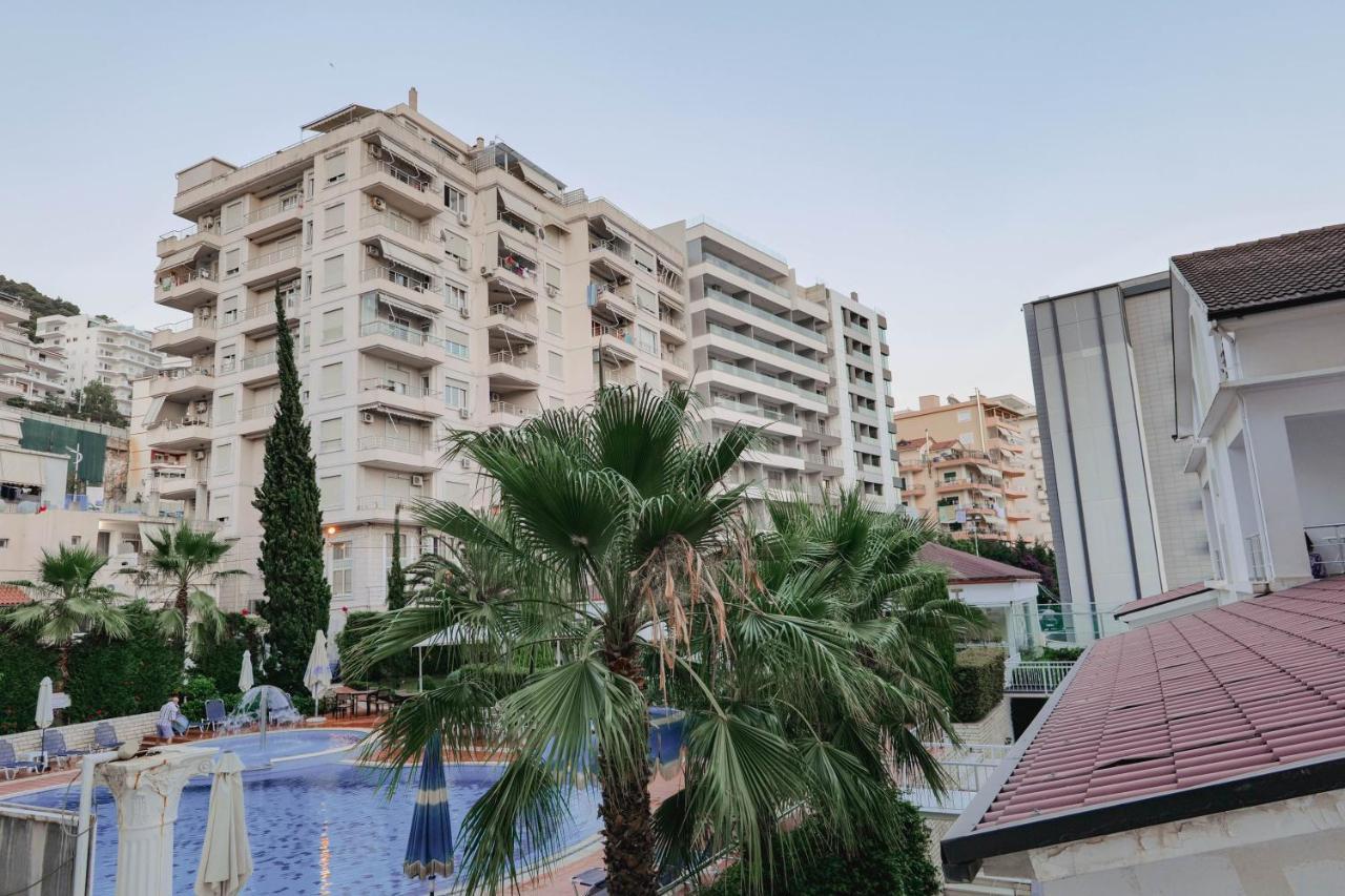 Edlira Apartamento